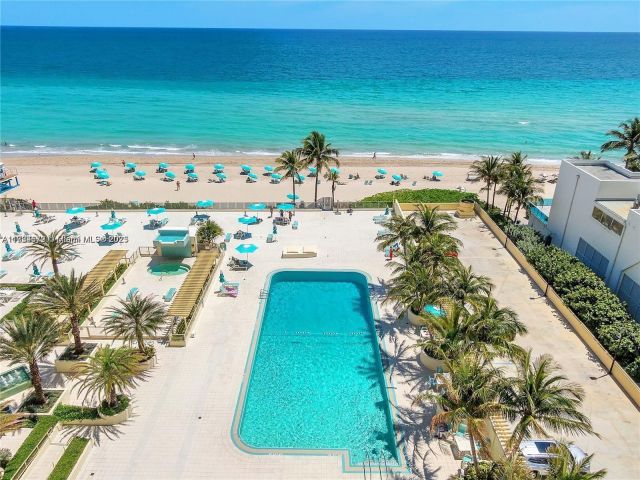 Apartment for sale  Unit #1520 - photo 5634638