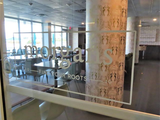 Apartment for sale  Unit #1011 - photo 7434355