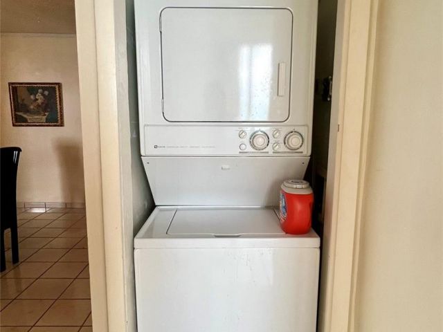 Apartment for sale  Unit #1210 - photo 5710200