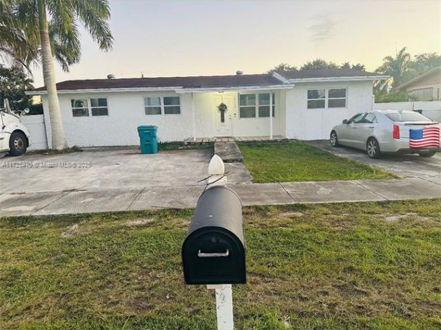 Home for sale at  - photo 6124058