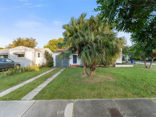 Home for sale at 4101 NW 11th Ct - photo 6054617