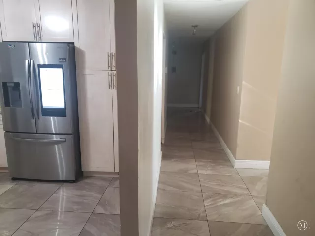 4-bedroom home for sale in Miami Gardens - 19421 NW 18th Court - MondialRealty