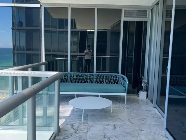 Apartment for sale  Unit #2008 - photo 5671092