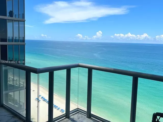 Apartment for sale  Unit #2008 - photo 5671095