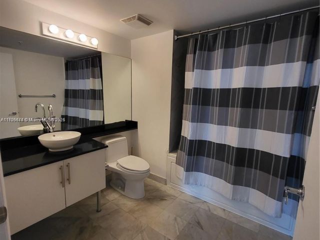 Apartment for sale  Unit #2409 - photo 5645328