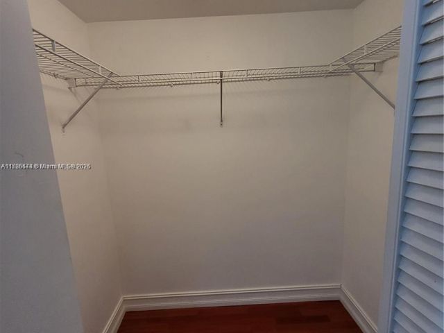 Apartment for sale  Unit #2409 - photo 5645329