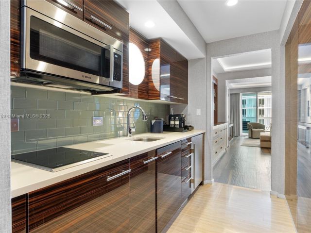 Apartment for sale  Unit #R2210 - photo 6290062