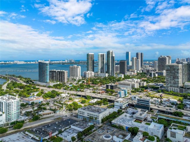 Home for sale at 133 NE 48th St - photo 5815849