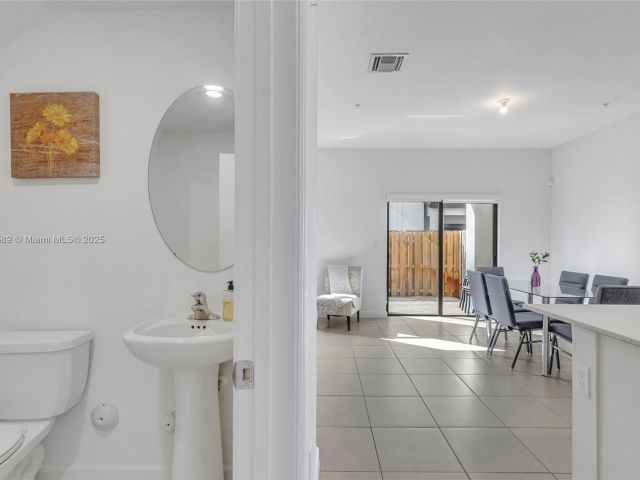 Home for sale at 274 SW 159th Pl - photo 5551120