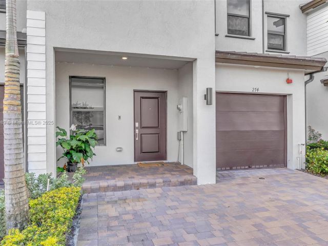 Home for sale at 274 SW 159th Pl - photo 5551138