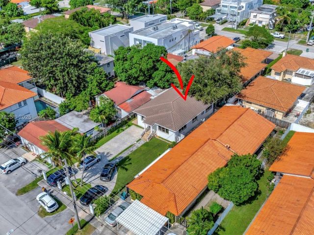 Home for sale at 3541 SW 23rd Ter - photo 5763524