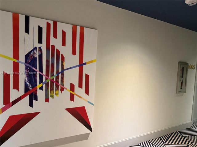 Apartment for sale  Unit #1004 - photo 5700242