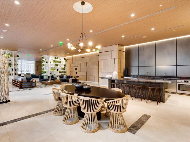 Apartment for sale  Unit #1004 - photo 5700256