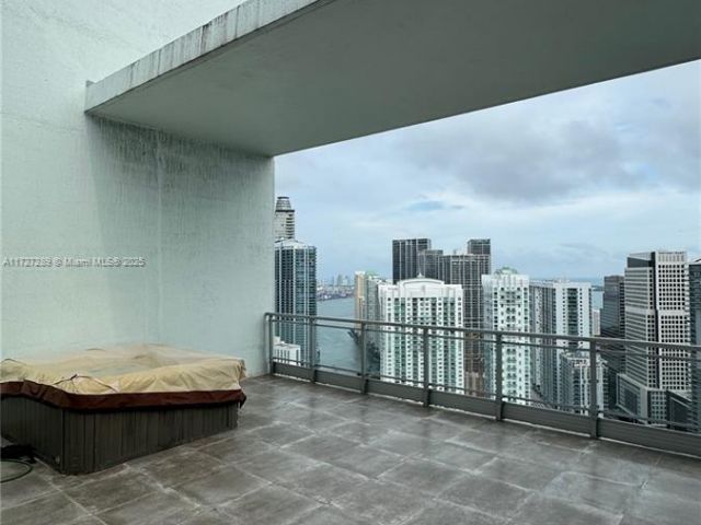 Apartment for sale  Unit #PH-17 - photo 5633537