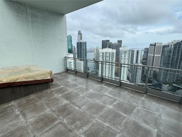 Apartment for sale  Unit #PH-17 - photo 5633539