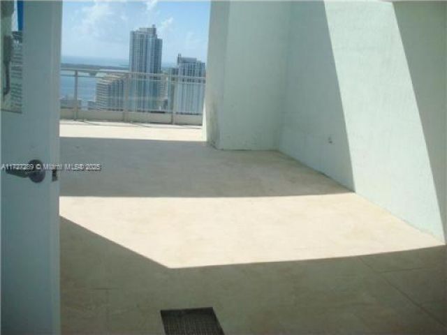 Apartment for sale  Unit #PH-17 - photo 5633542