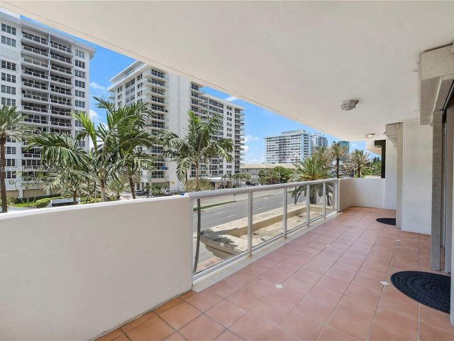 Apartment for sale  Unit #403 - photo 5689184