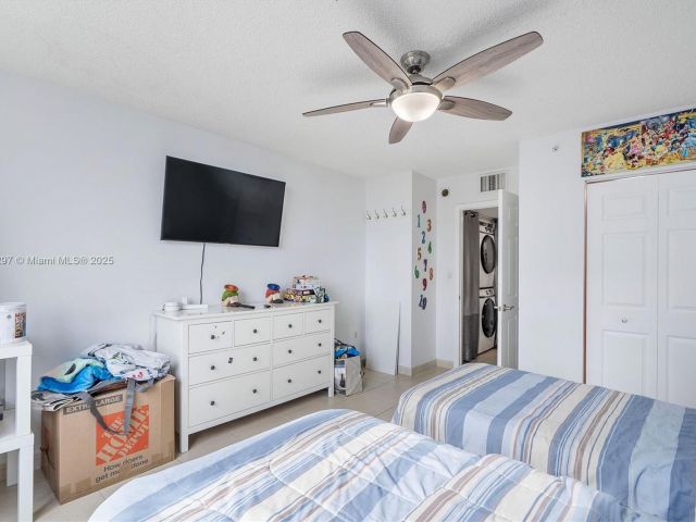 Apartment for sale  Unit #603 - photo 5717359