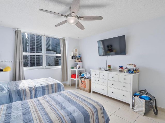 Apartment for sale  Unit #603 - photo 5717360