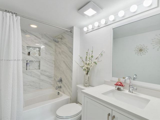 Apartment for sale  Unit #603 - photo 5717362