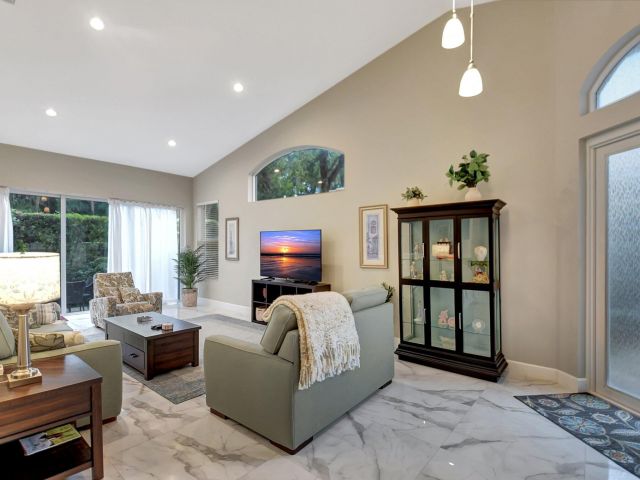 Home for rent at 8180 Sandpiper Way - photo 5749425