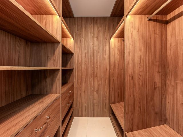 Home for sale at 3061 NE 42nd St - photo 5761445