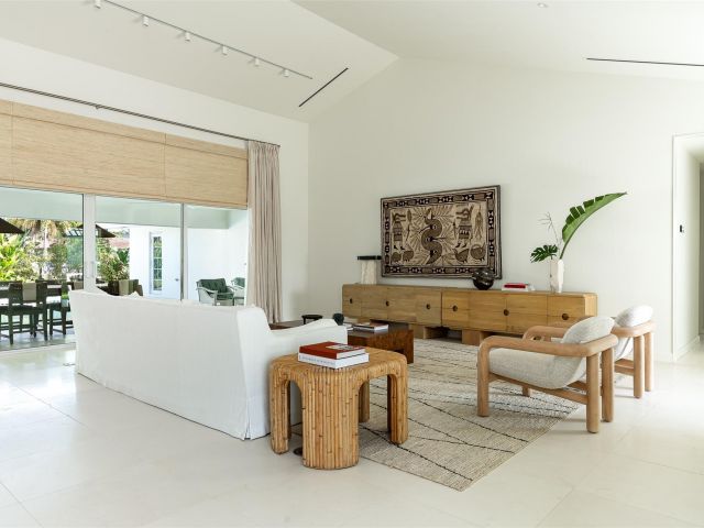 Home for sale at 3061 NE 42nd St - photo 5761451