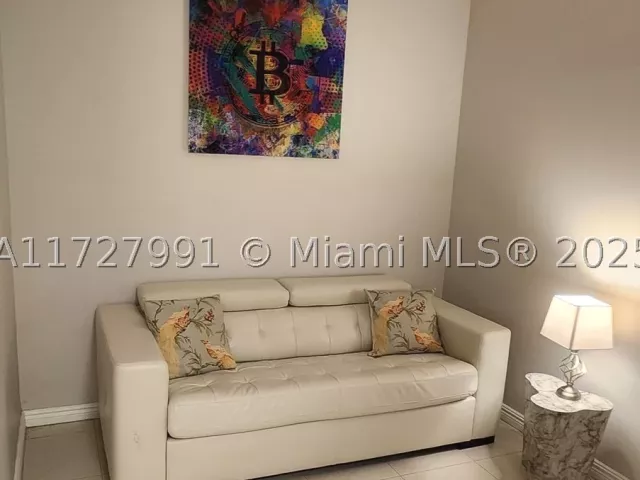 2-bedroom condo for rent in Sunny Isles Beach - 17555 E Atlantic Blvd 603 - MondialRealty