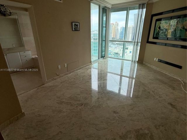 Apartment for sale  Unit #TS-3 - photo 5781900