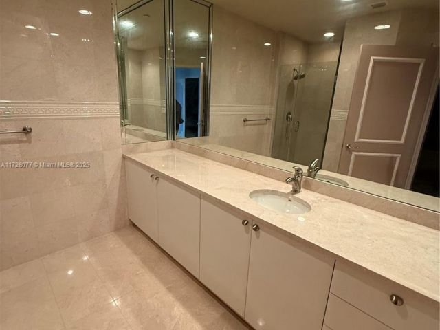 Apartment for sale  Unit #TS-3 - photo 5781902