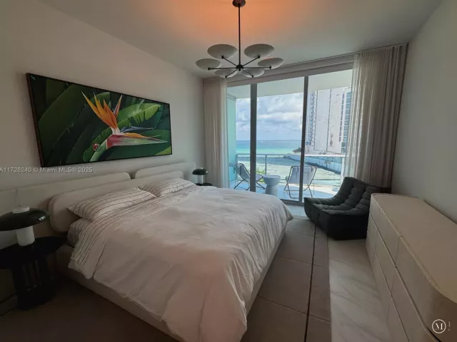 Apartment for rent  Unit #601 - photo 5602144