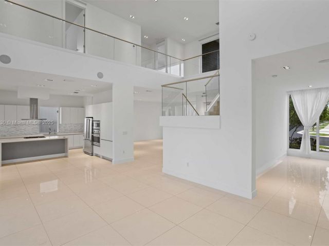 Home for sale at 10296 NW 74th Ter - photo 5586924