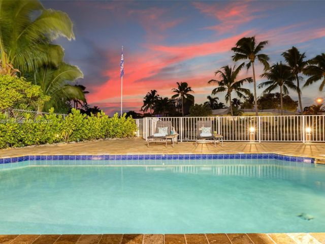 Home for rent at 2719 SE 11th St n/a - photo 5542877