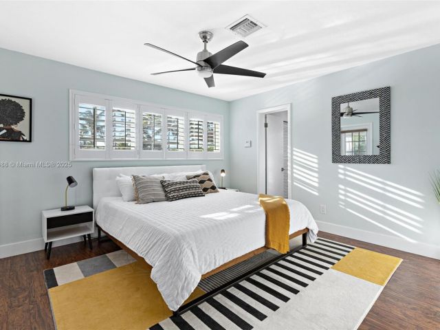 Home for rent at 2719 SE 11th St n/a - photo 5542881