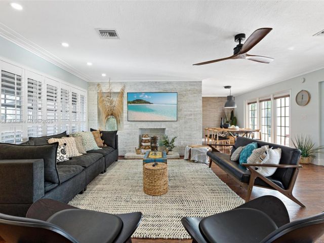 Home for rent at 2719 SE 11th St n/a - photo 5542889