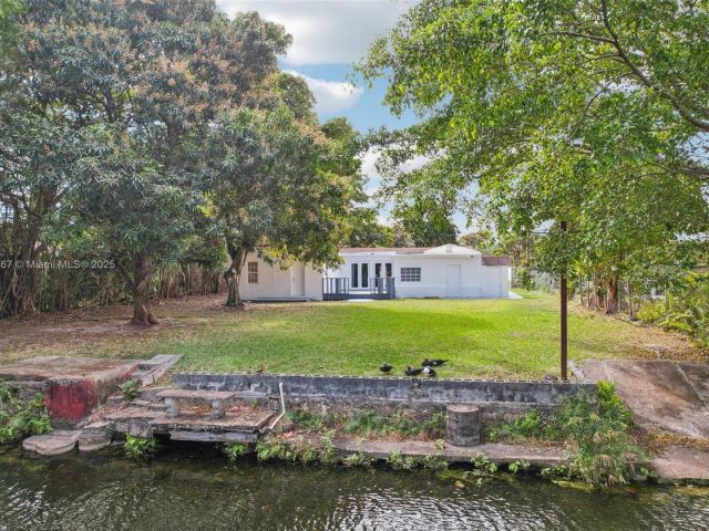 Home for sale at 299 S Biscayne River Dr - photo 5778167