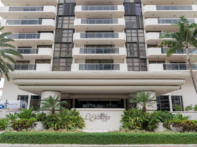 Apartment for sale  Unit #1604 - photo 5689179