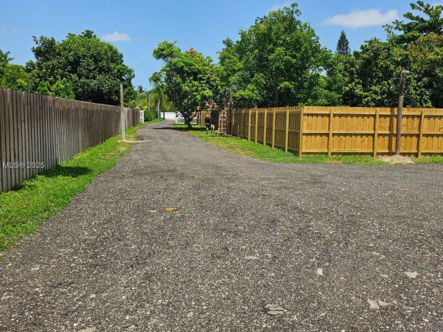 Home for sale at 16400 SW 173rd Ave - photo 6169097