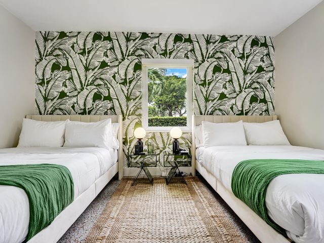 Home for sale at 820 NE 17th Street - photo 6801806