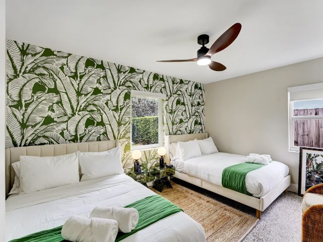 Home for sale at 820 NE 17th Street - photo 6801808