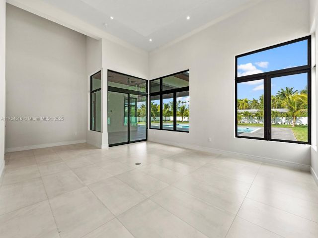 Home for sale at 12025 SW 46th St - photo 5603988