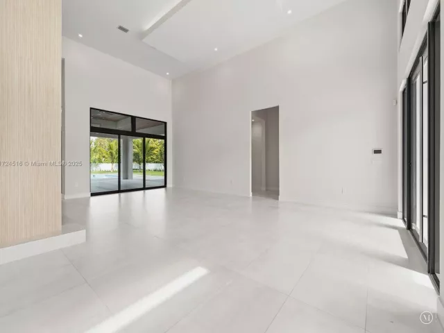 Home for sale at 12025 SW 46th St - photo 5603999