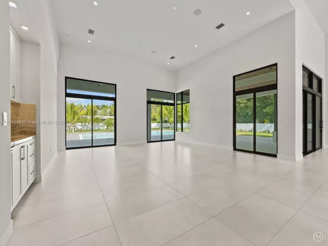 Home for sale at 12025 SW 46th St - photo 5603991