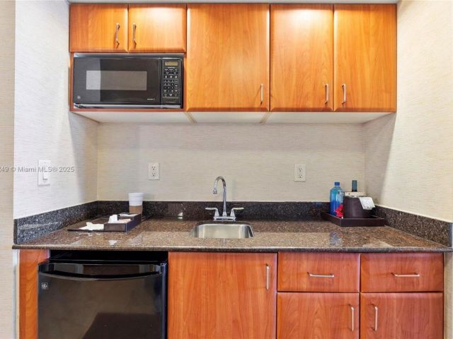 condo for sale in Sunny Isles Beach - 18001 Collins Ave 801 - MondialRealty