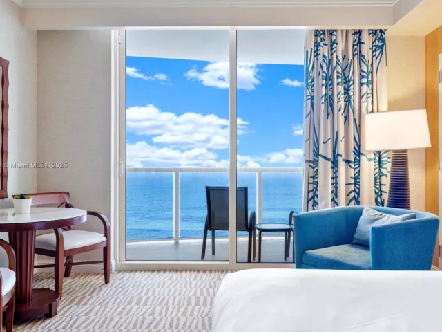 Apartment for sale  Unit #801+916 - photo 5658349