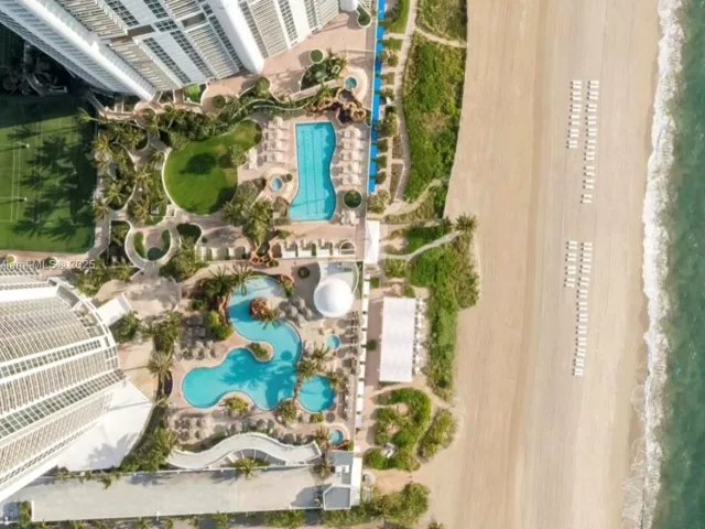 Apartment for sale  Unit #801+916 - photo 5658356