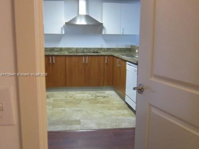 Apartment for sale  Unit #2306 - photo 5701181