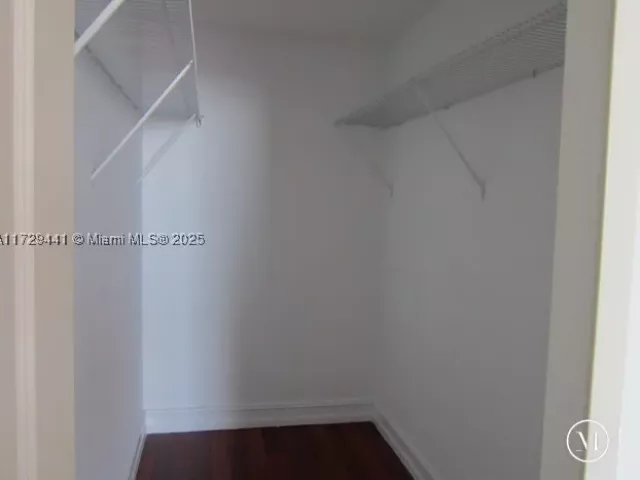 1-bedroom condo for sale in Miami - 170 SE 14th St 2306 - MondialRealty