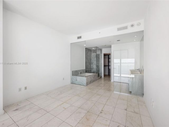 Apartment for sale  Unit #1504 - photo 6211494