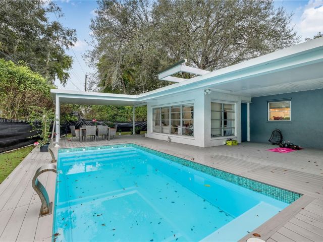 Home for sale at 5712 Monroe St - photo 6169974